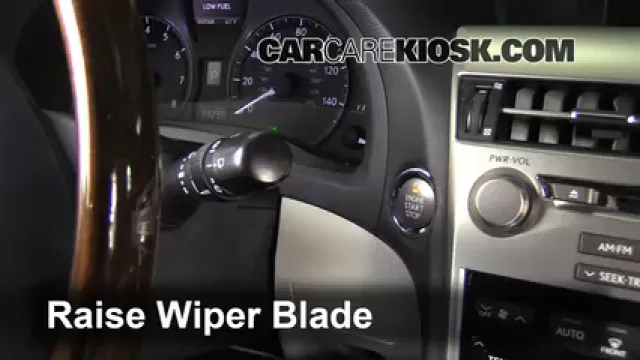 2010 Lexus RX350 3.5L V6 Balais essuie-glace arrière Changer les balais des essuie-glace